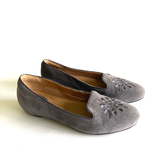 Clarks Grey Suede Loafers size 7.5 - Picture 2 of 13